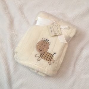Baby Girl/Boy Blanket NWT